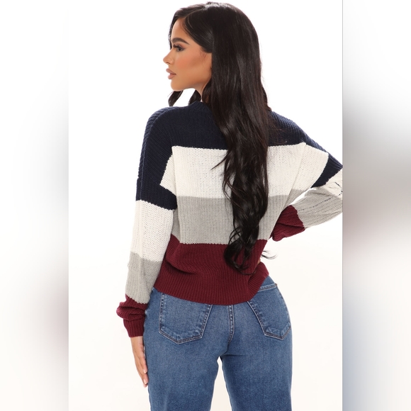 Maroon/Combo Sweater - Picture 2 of 2